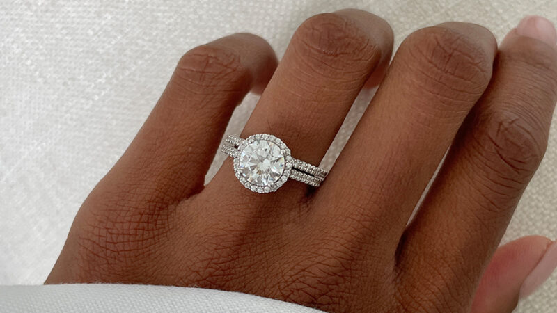 How Much Should You Spend on An Engagement Ring?